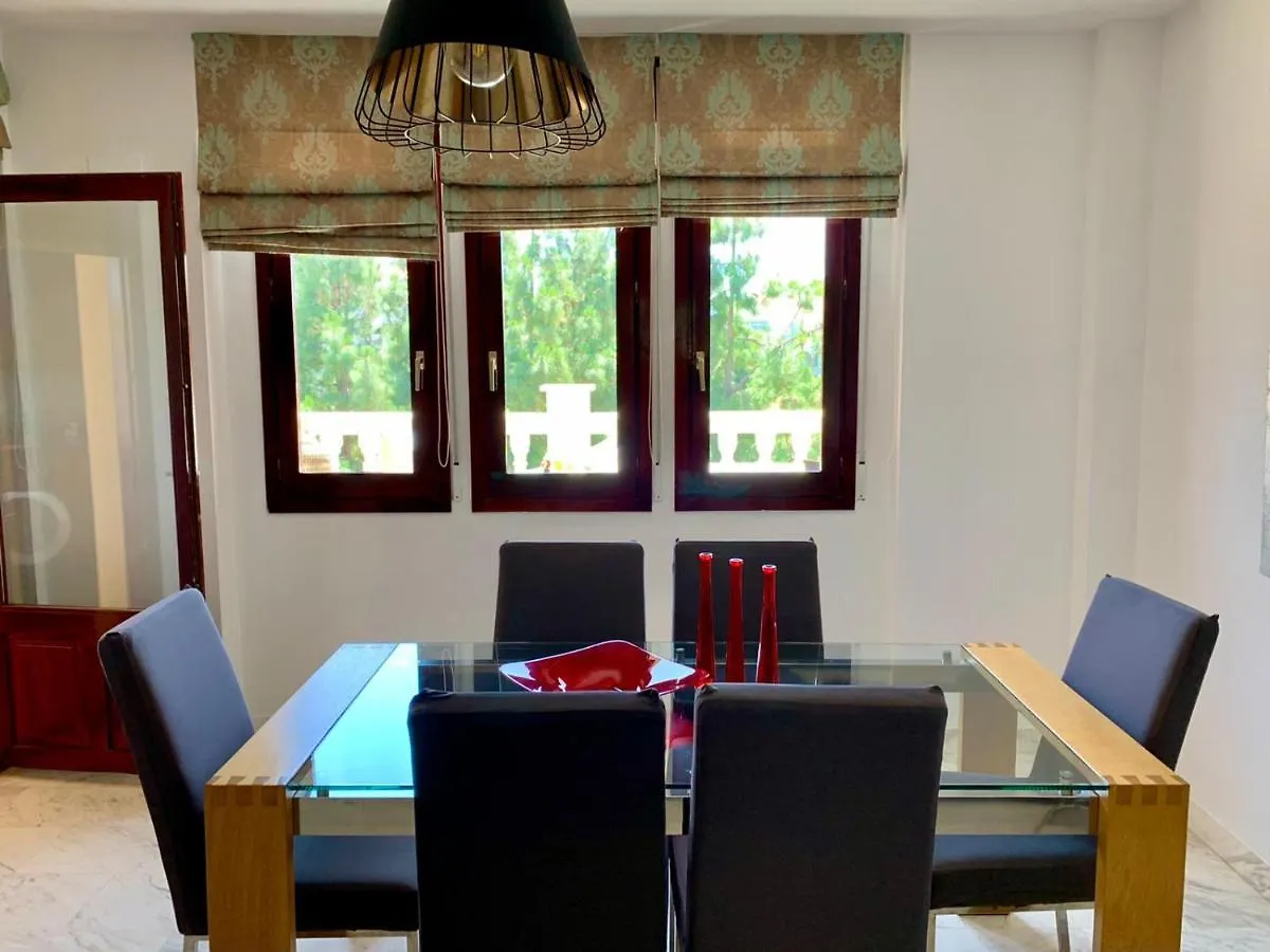 Stunning 4 Bedroom Villa With Private Pool España