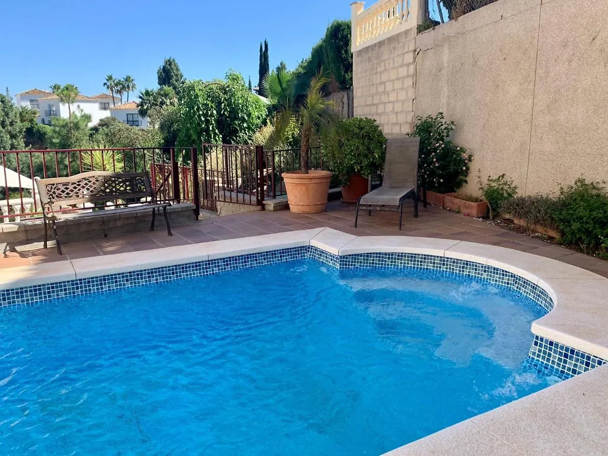 Stunning 4 Bedroom Villa With Private Pool