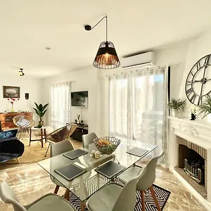 Apartamento Riviera By The 2 Bedroom, Sitio de Calahonda